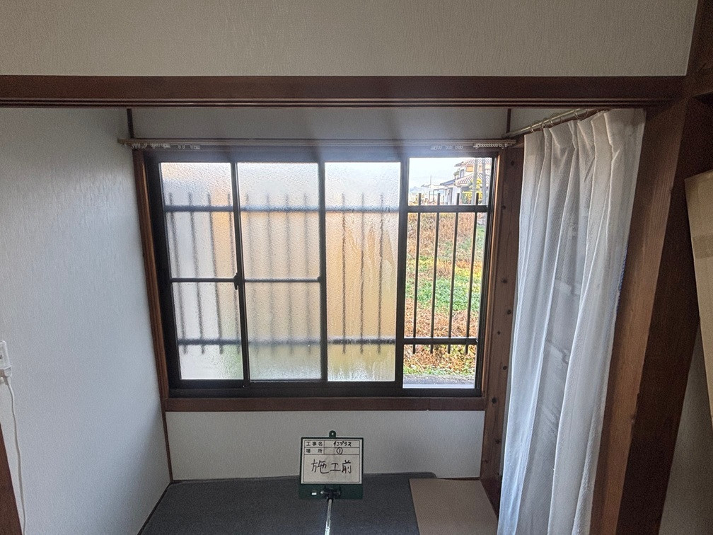 柳川サッシ販売の玄関🚪取替えたついでに内窓🪟取付けちゃいました。の施工前の写真3