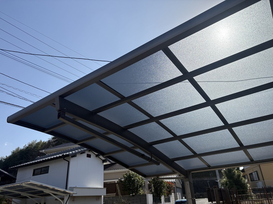 柳川サッシ販売の玄関ドア取替とカーポート屋根材葺き替え工事のお客さまの声の写真1