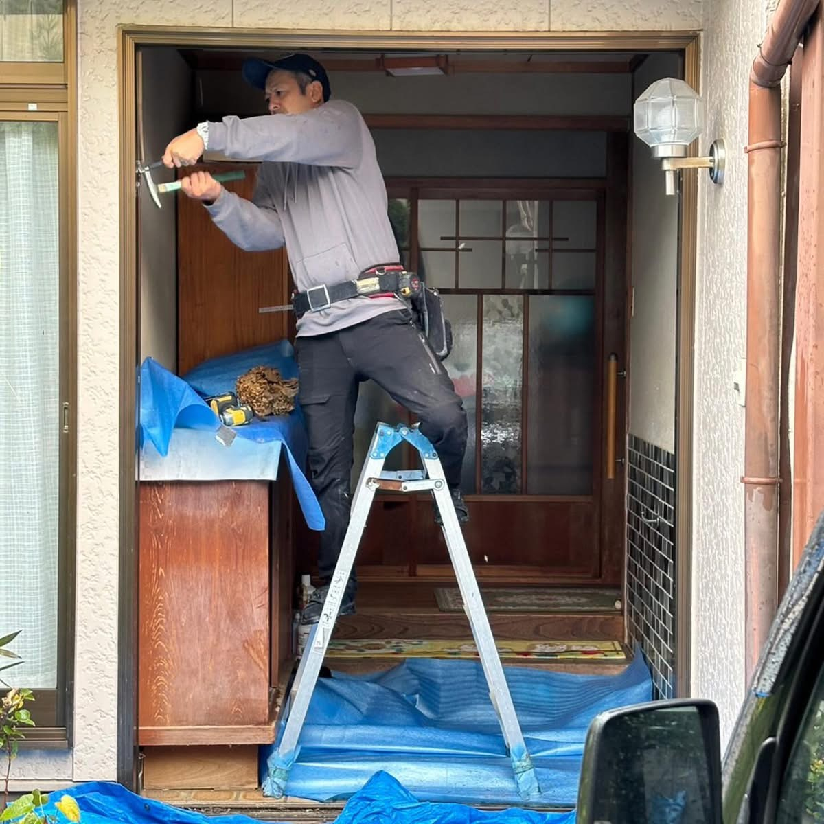 玄関引戸のお取替えをさせていただきました。 MITSUWA 西尾のブログ 写真2