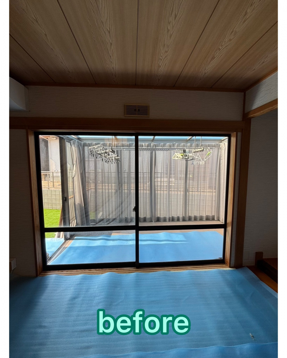 MITSUWA 西尾の窓のお取替え工事をさせていただきましたの施工前の写真1