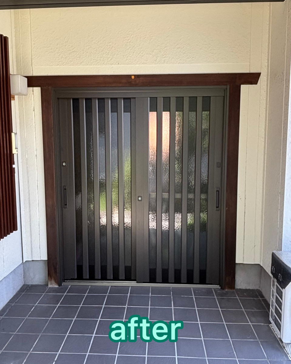 MITSUWA 西尾の玄関のお取替えをさせていただきましたの施工後の写真1