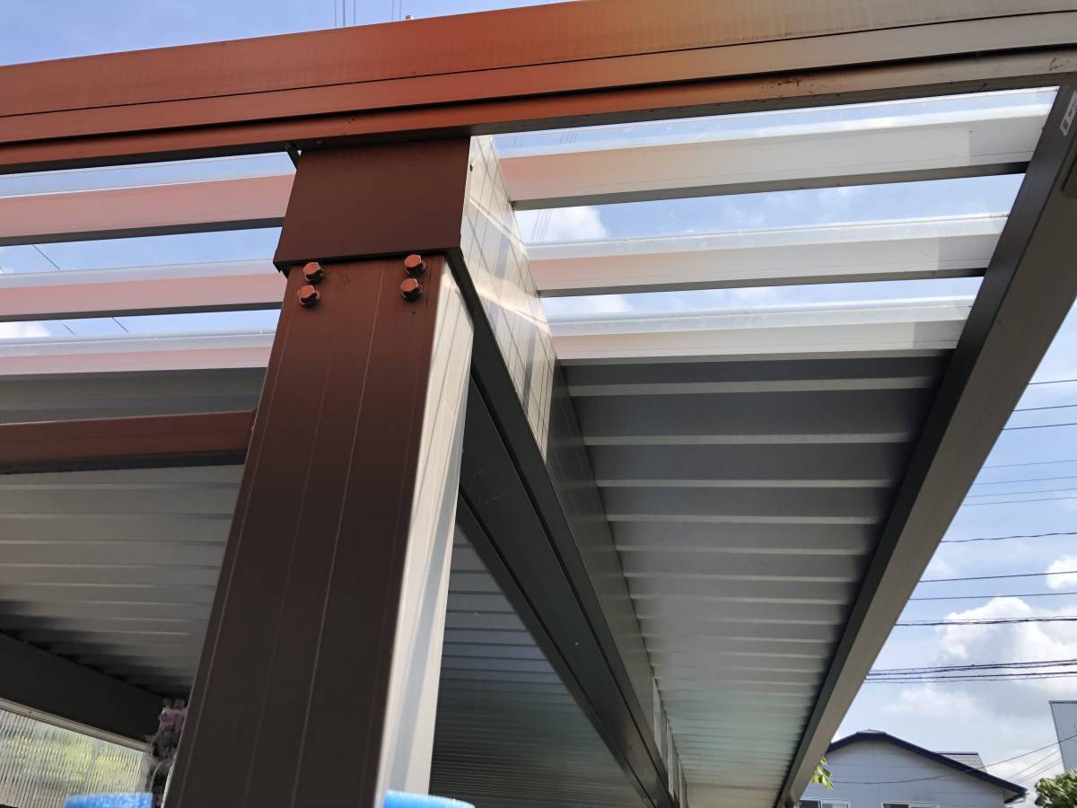 TERAMOTOの【施工例】ポリカ折板屋根の施工前の写真1