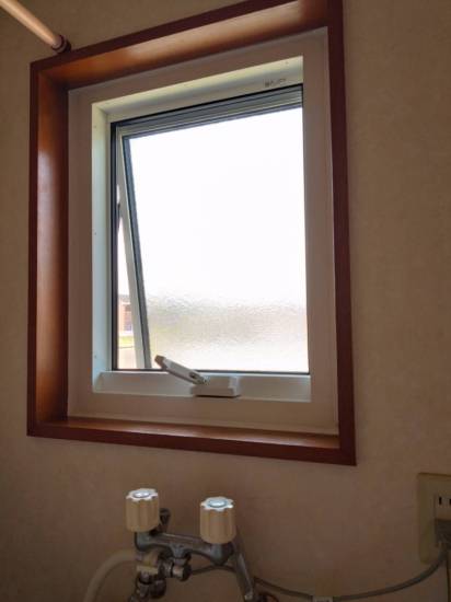 TERAMOTOの【補助金対象】TW横すべり出し窓施工事例写真1