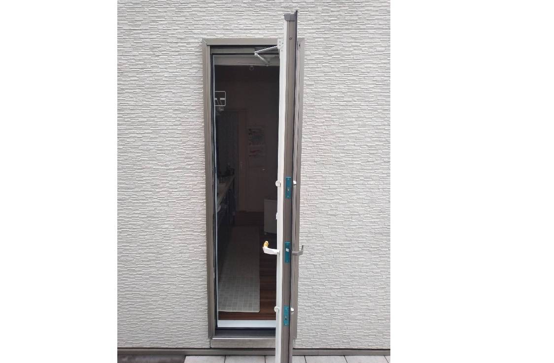 TERAMOTOの【施工例】勝手口ドア交換の施工後の写真3