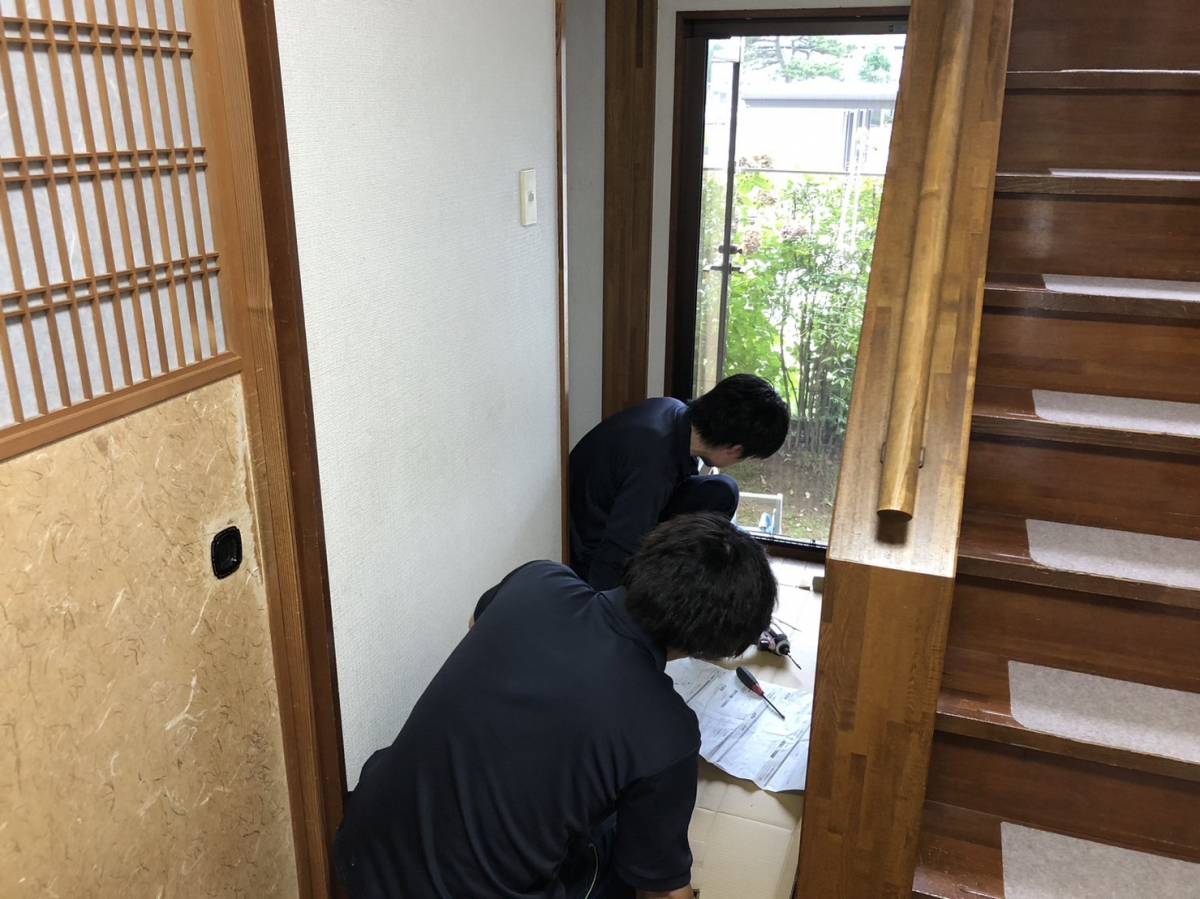 TERAMOTOの【施工例】ドアに収納網戸を施工させていただきました。の施工前の写真1