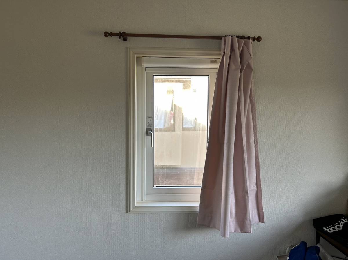 TERAMOTOの【施工例】内窓インプラス　開きドア　ライトグレー色の施工前の写真3