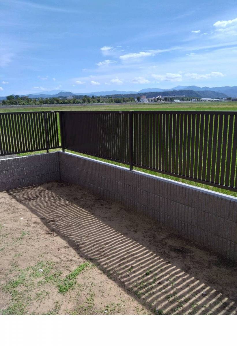 TERAMOTOの【施工例】敷地境界にフェンスを施工させていただきました。の施工後の写真3