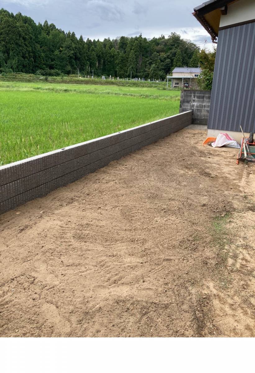 TERAMOTOの【施工例】敷地境界にフェンスを施工させていただきました。の施工前の写真1