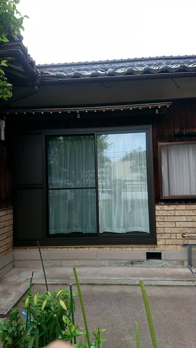 TERAMOTOの【施工例】カバー工法のリプラスで外壁はそのまま　サッシを取替しました。の施工後の写真2