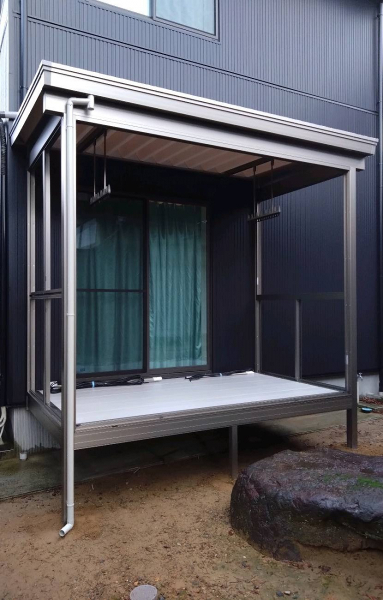 TERAMOTOの【サンルーム施工例】折板屋根のサンルームを施工させていただきました。の施工後の写真1