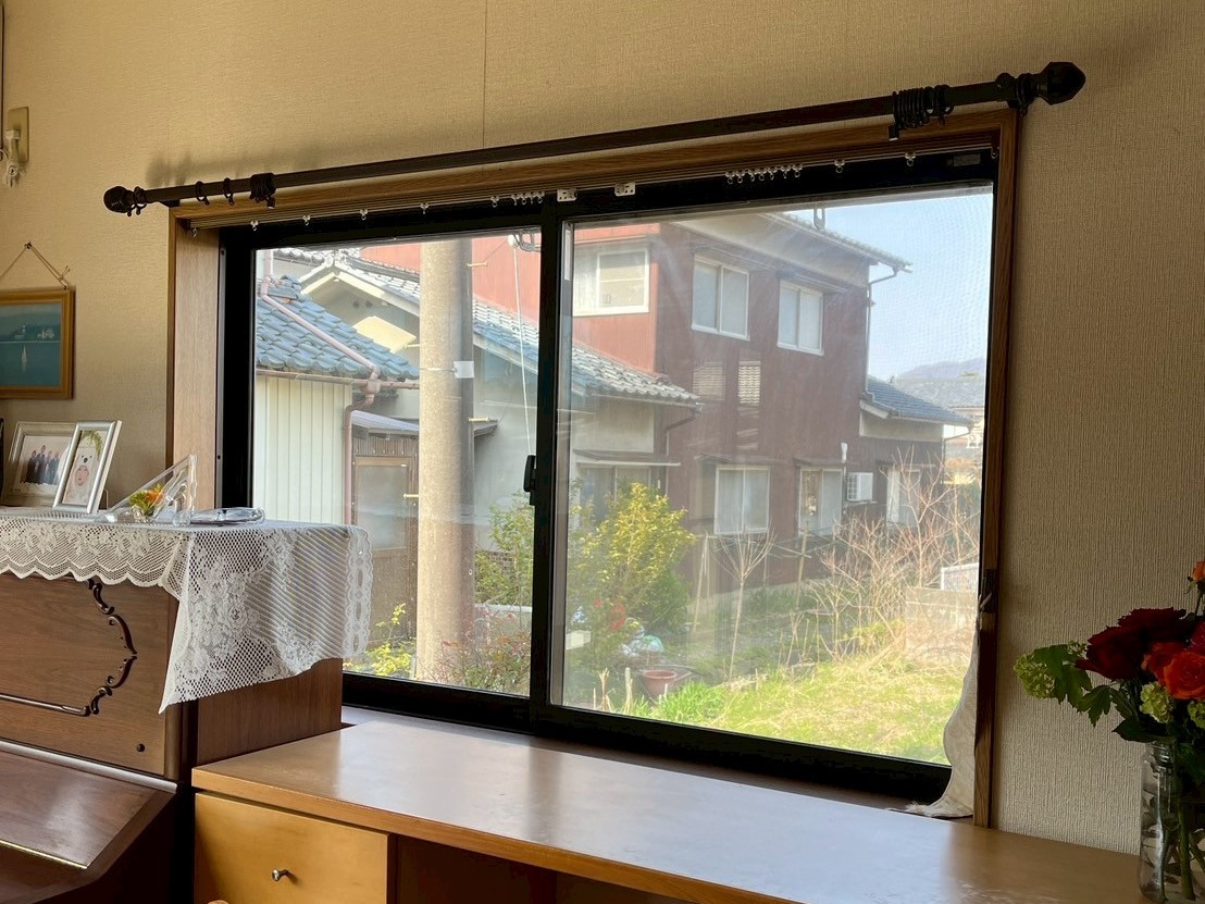 TERAMOTOの【内窓施工例】補助金活用でLowe複層ガラス仕様の内窓施工させていただきました。の施工前の写真1