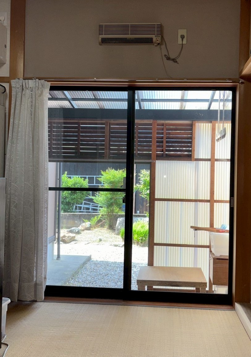 TERAMOTOの【内窓施工例】補助金活用！内窓をお得に施工させていただきました。の施工前の写真1
