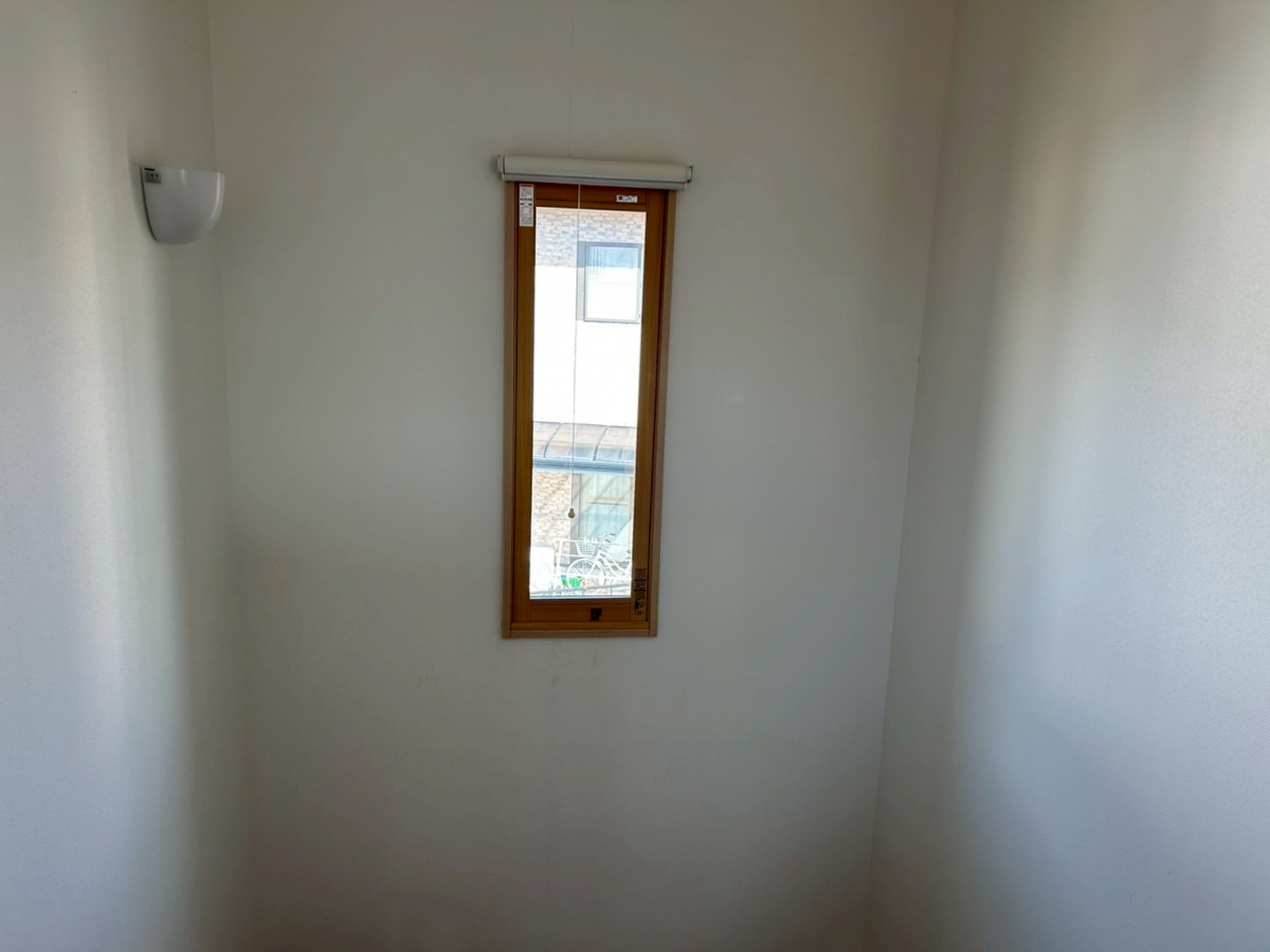 TERAMOTOの【内窓施工例】FIX窓のLIXILインプラスを施工させていただきました。の施工後の写真2