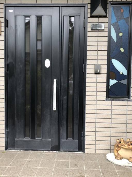 TERAMOTOの【施工例】玄関ドアの施工前の写真1