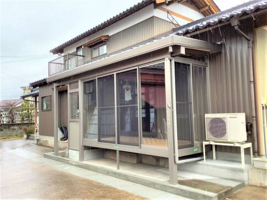 TERAMOTOの【施工例】折板サンルーム施工事例写真1