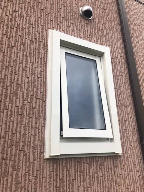 TERAMOTOの【施工例】窓入替の施工後の写真1