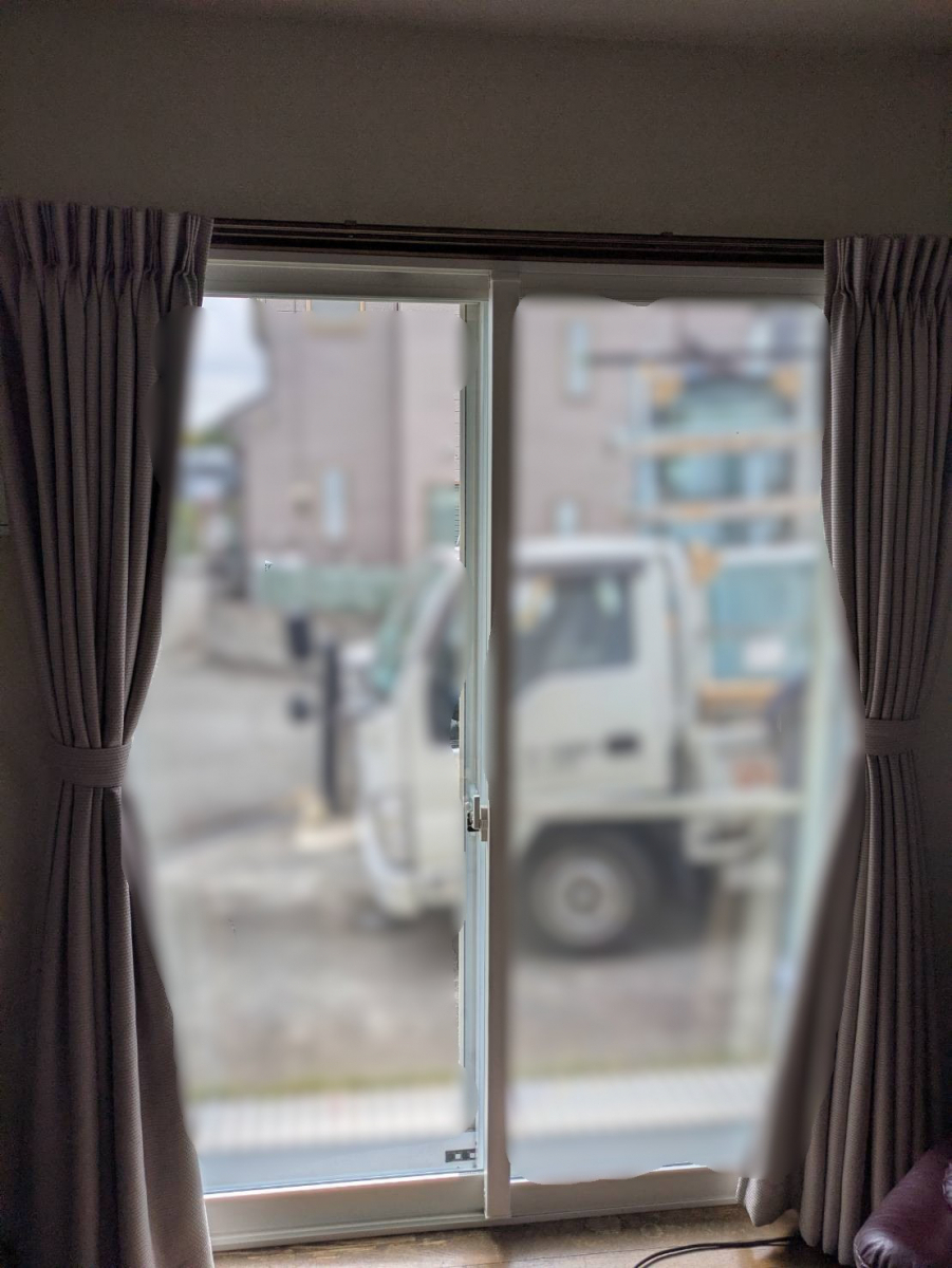 青梅トーヨー住器 湘南支店のインプラス 二重の窓で簡単に侵入させないの施工後の写真1