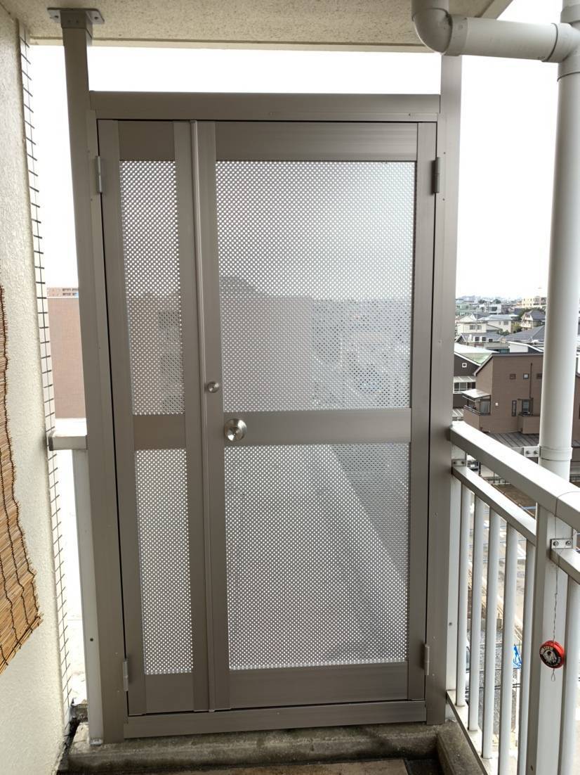 コーホクトーヨー住器のマンション新設ドアの施工後の写真2