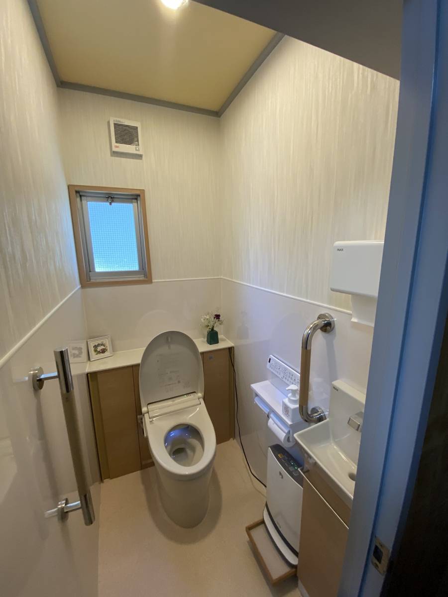 コーホクトーヨー住器のリフォレでトイレリフォームの施工後の写真3