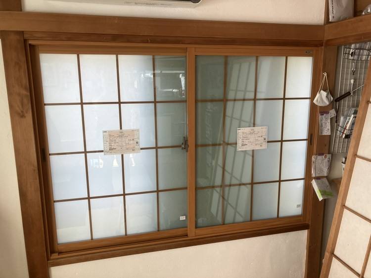 コーホクトーヨー住器の和室　インプラス　和紙調ガラスの施工後の写真1