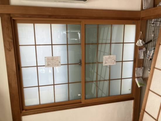 コーホクトーヨー住器の和室　インプラス　和紙調ガラス施工事例写真1