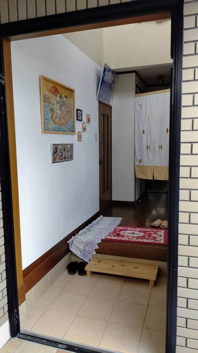 ツカサトーヨー住器の☆リシェント玄関ドアの取替え工事☆の施工前の写真2