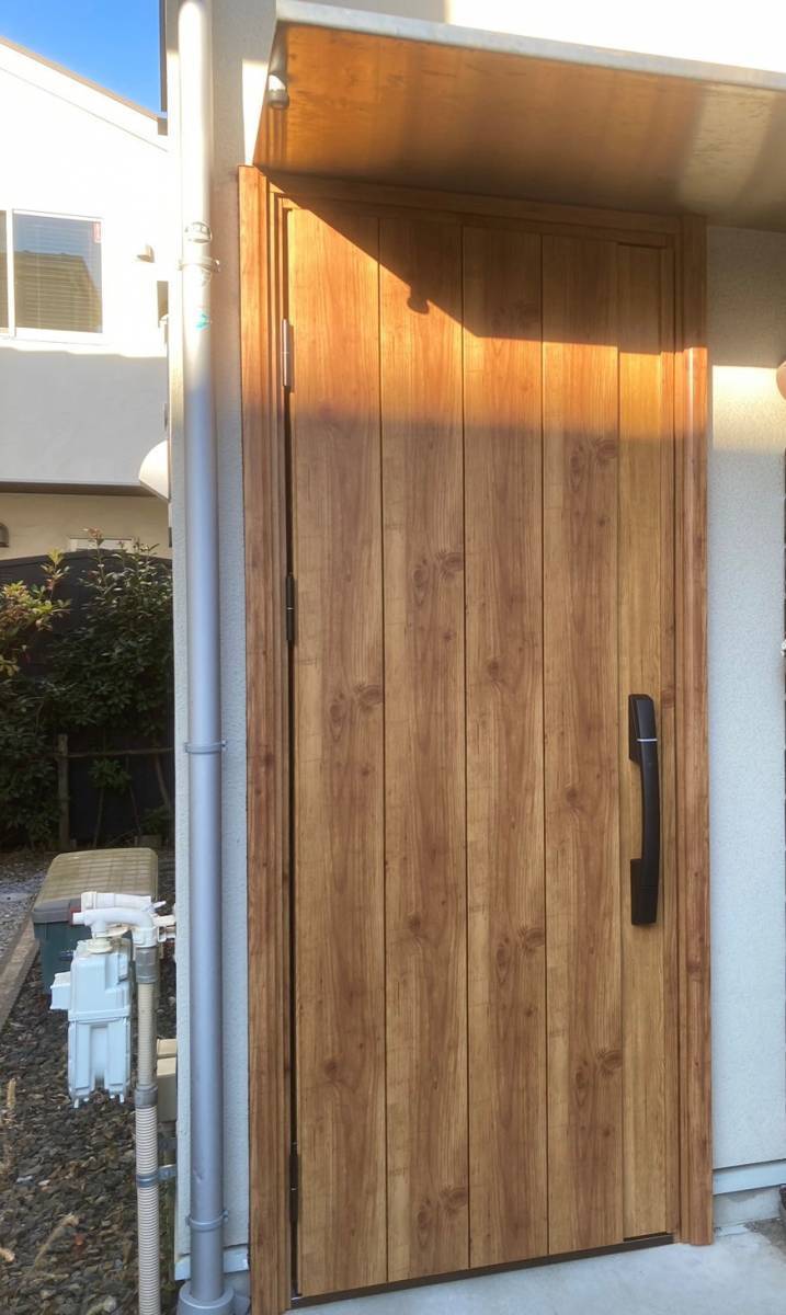 ミネオトーヨー住器の藤沢市　K様邸　玄関ドアリフォームの施工後の写真1
