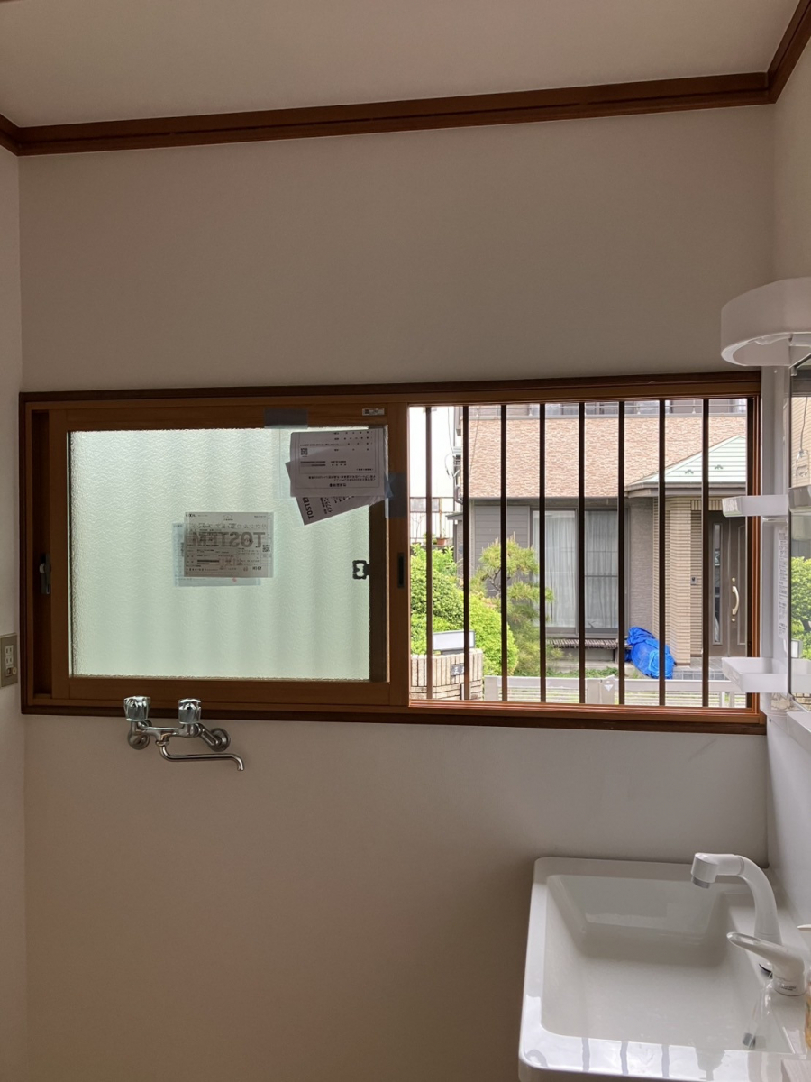 ミネオトーヨー住器の秦野市にてリフォーム!トイレと脱衣室を二重窓にの施工後の写真2