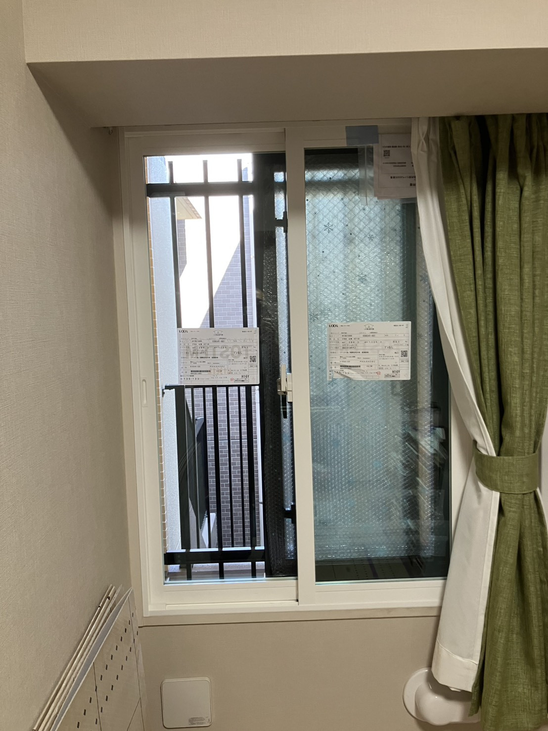 ミネオトーヨー住器の横浜市にて内窓「インプラス」取付の施工後の写真2