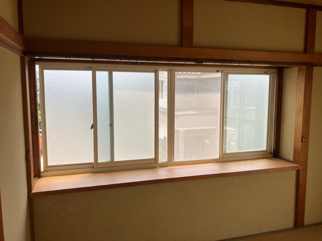 LUXSの★改修工事①内窓工事/戸建て/インプラス/LIXIL/所沢市★の施工前の写真1