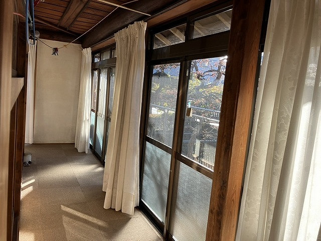 LUXSの★内窓・サッシ交換工事／戸建て／インプラス／リプラス／ＬＩＸＩＬ／新座市★の施工前の写真2