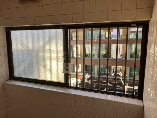 LUXSの★内窓工事／戸建て／リプラス／／ＬＩＸＩＬ／清瀬市★｜LUXS｜所沢市の施工前の写真2