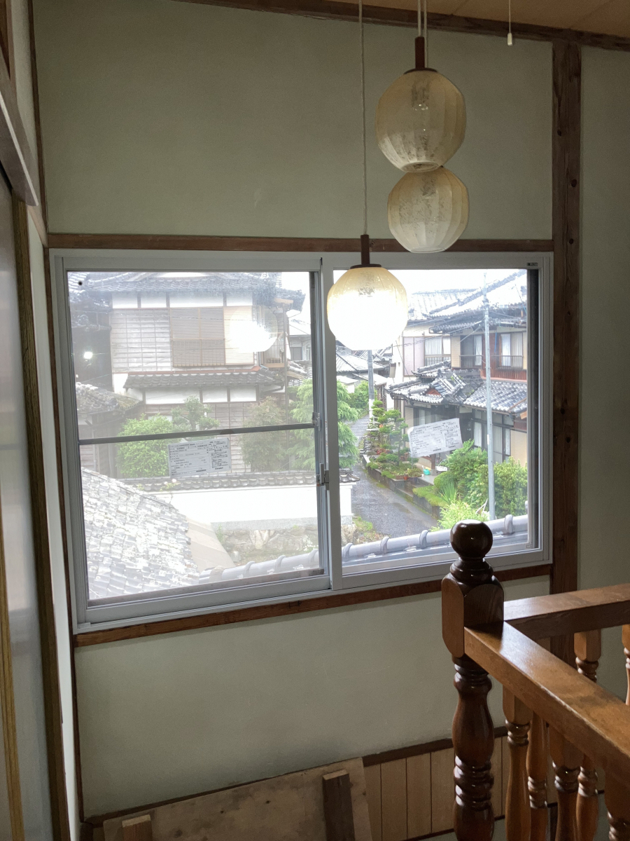 タナチョー長崎の階段の踊り場と仕事部屋に内窓を取り付けました！の施工後の写真2