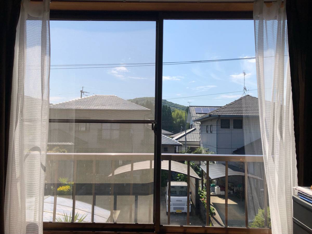 束田トーヨー住器のインプラス（内窓）設置工事の施工前の写真2