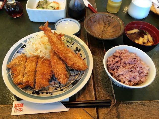 社員達の昼飯 有明トーヨーのブログ 写真1