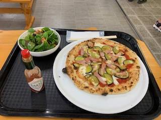美味しいピザやさん 有明トーヨーのブログ 写真1