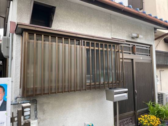花と窓の店 HANAMADOのアルミ面格子取付施工事例写真1