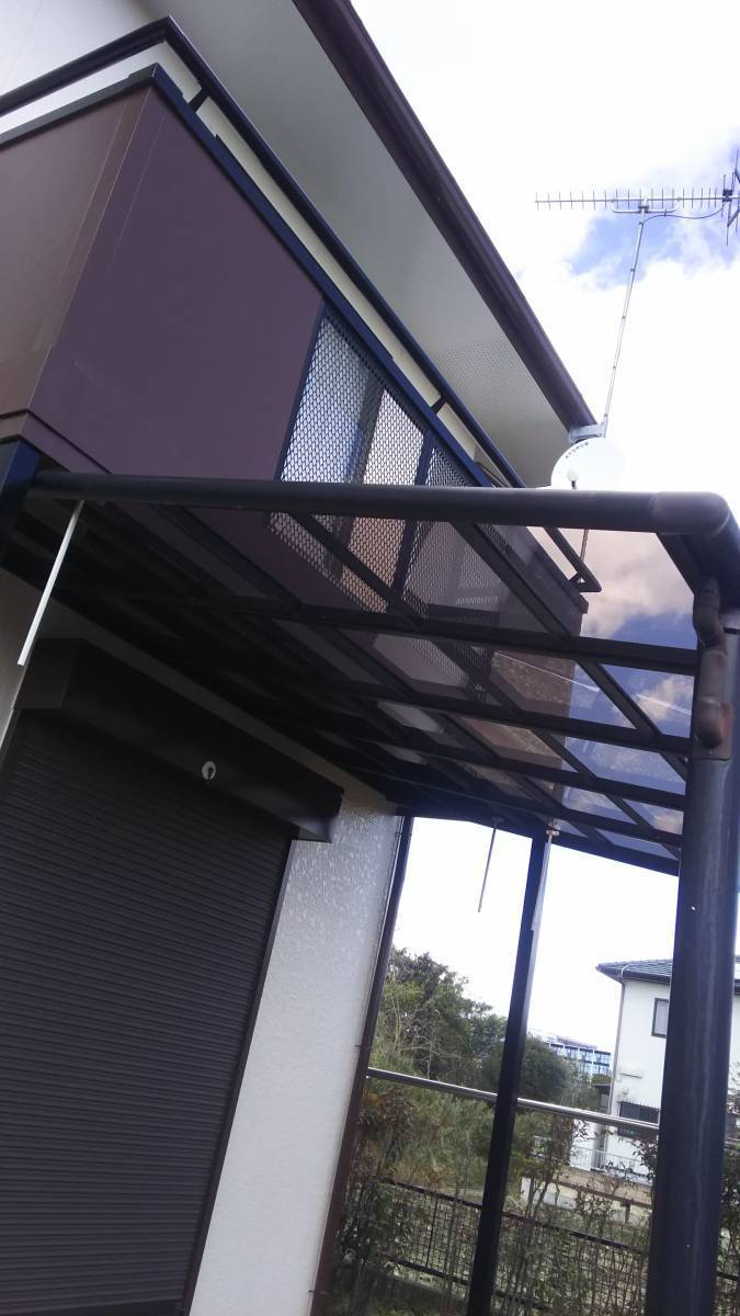 茨城県北トーヨー住器のテラス屋根交換の施工後の写真1