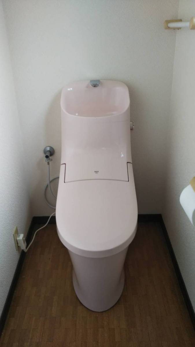 茨城県北トーヨー住器のアメージュZA　トイレリフォーム　　～城里町～の施工後の写真1