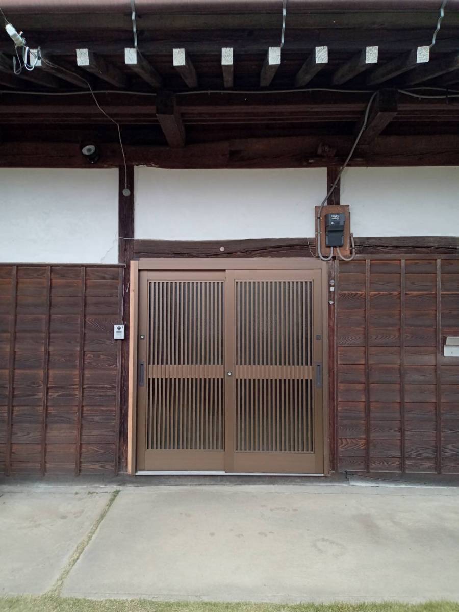 茨城県北トーヨー住器の玄関引戸交換　～常陸大宮市～の施工後の写真2