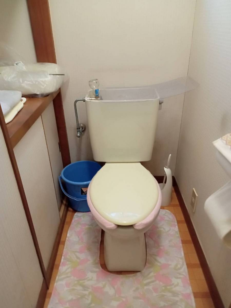 茨城県北トーヨー住器のアメージュZA トイレリフォーム　～那珂市～の施工前の写真1