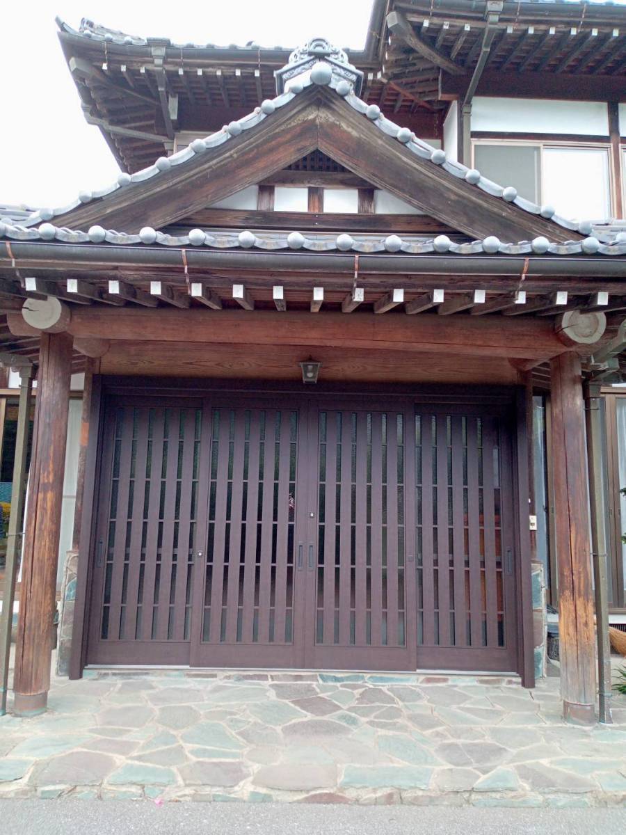 茨城県北トーヨー住器の玄関引戸をリフォームしましたの施工後の写真2