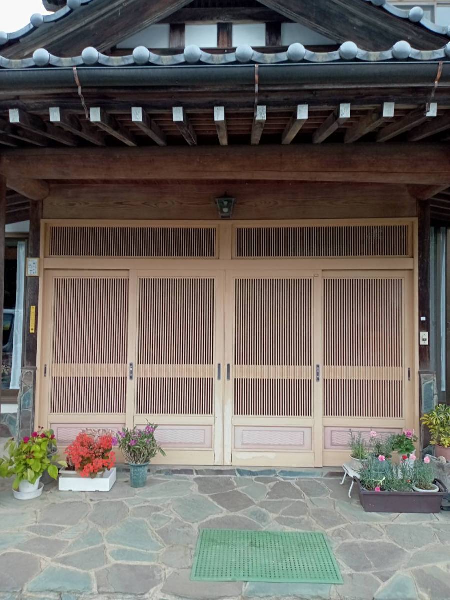 茨城県北トーヨー住器の玄関引戸をリフォームしましたの施工前の写真2