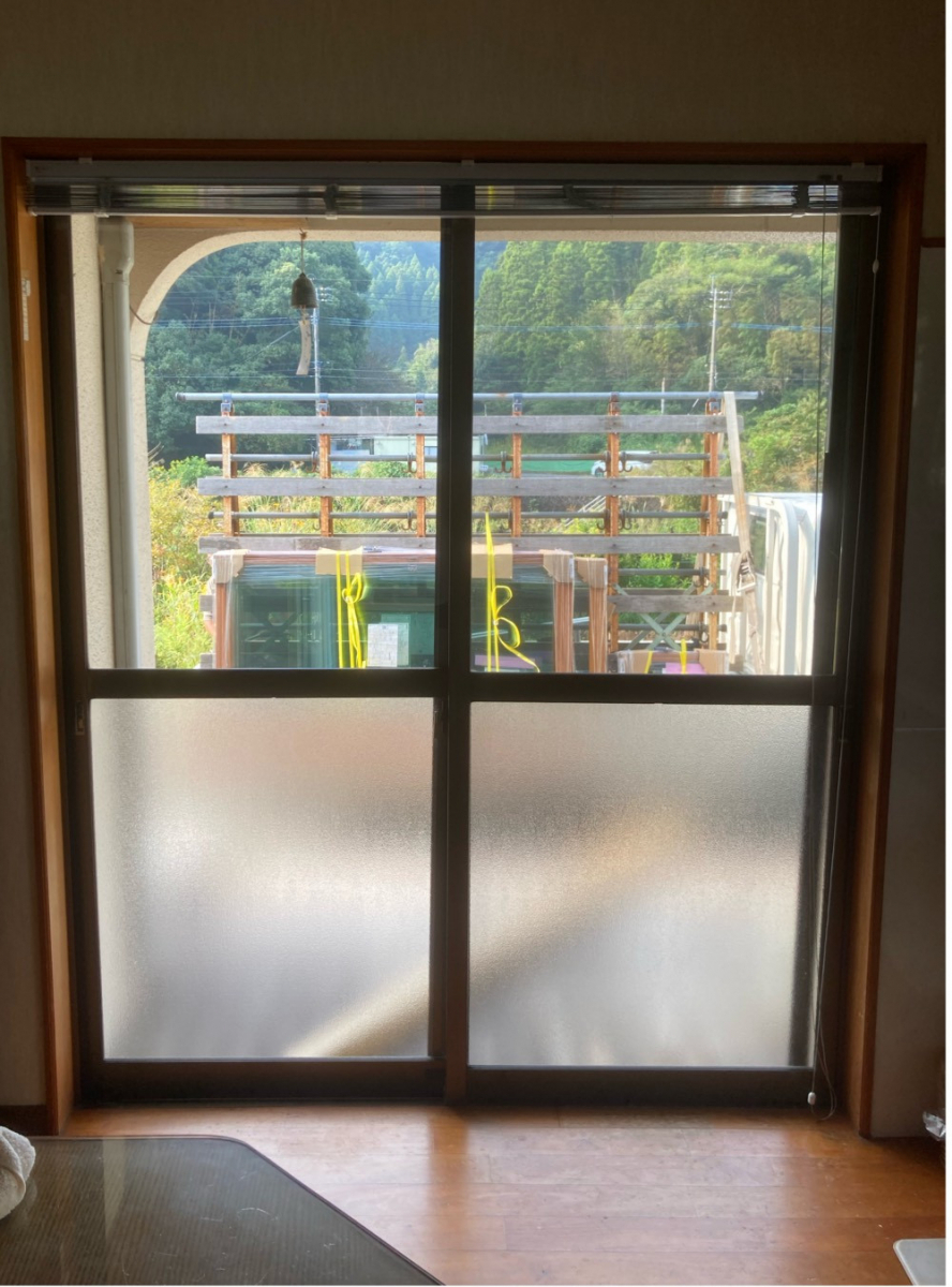 武迫トーヨー住器の内窓で冬の寒さ対策の施工前の写真1