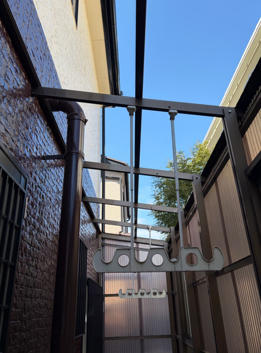 武迫トーヨー住器の波板取付工事の施工前の写真2