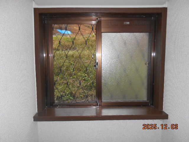 綿治硝子店の内窓設置しました‼！の施工前の写真3