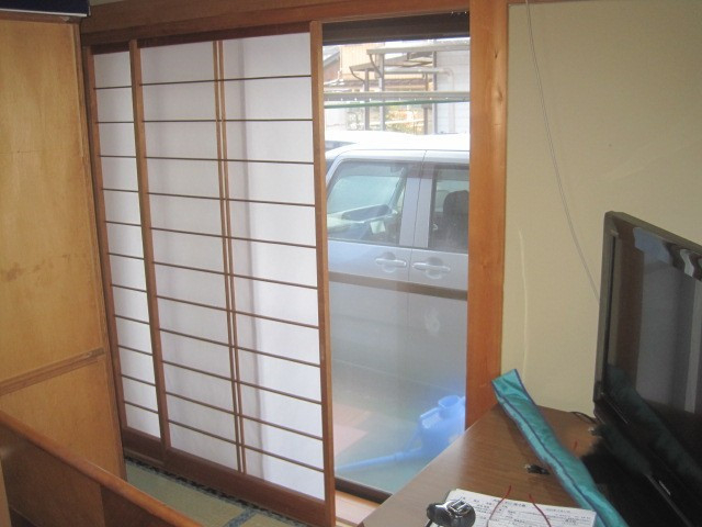 綿治硝子店のエアコンの効きが良くなりました‼の施工前の写真1