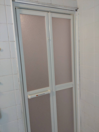 日昇トーヨー住器 鹿児島中央の浴室を安全に気持ちよく使い勝手よく改装！！施工事例写真1