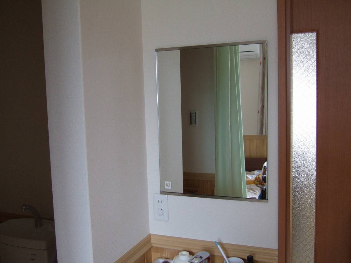 すまい：Ｒｅの0127　鏡取付　和歌山県橋本市の施工後の写真1
