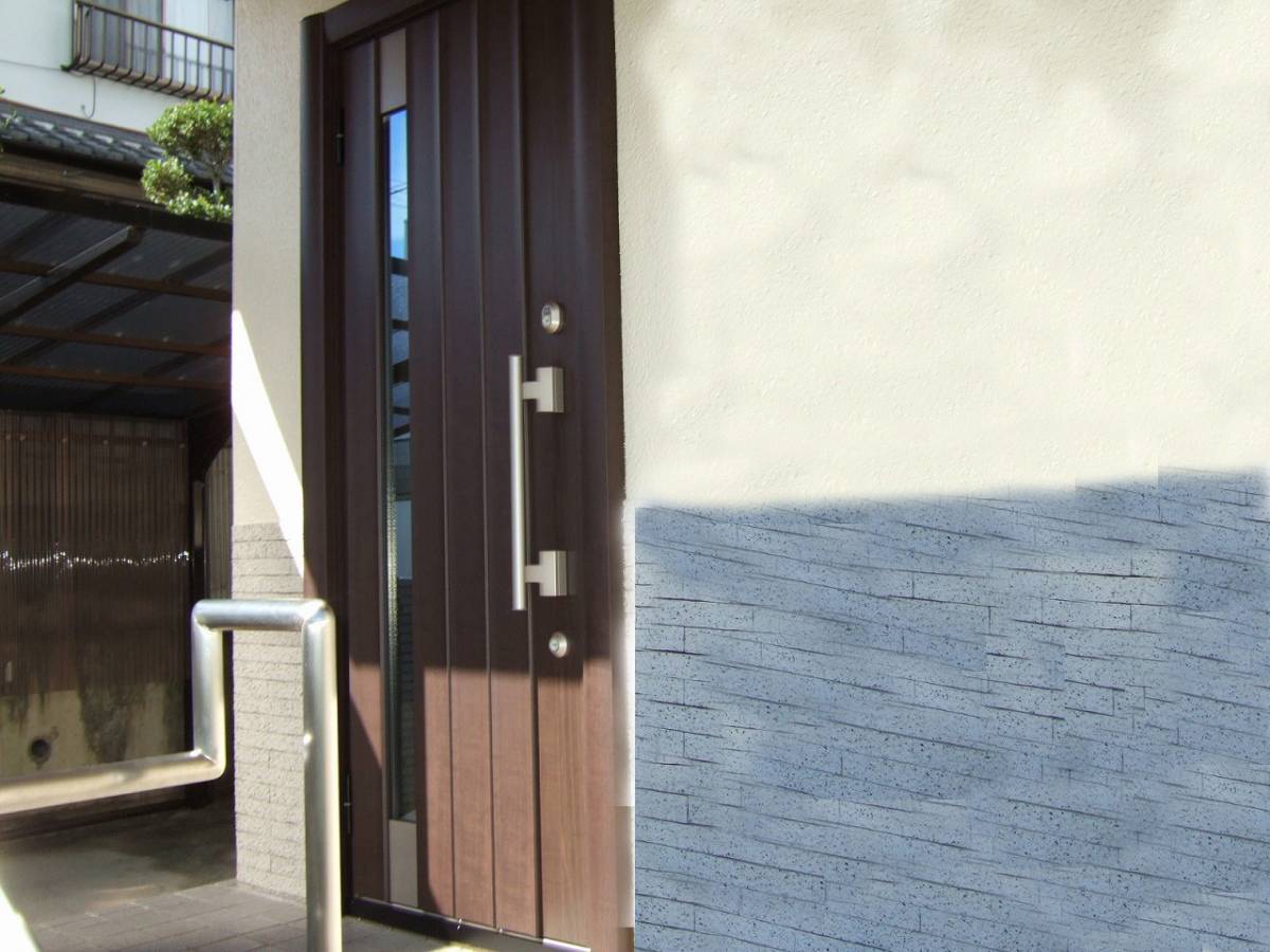 すまい：Ｒｅの0130　玄関リフォーム　和歌山県橋本市の施工後の写真1